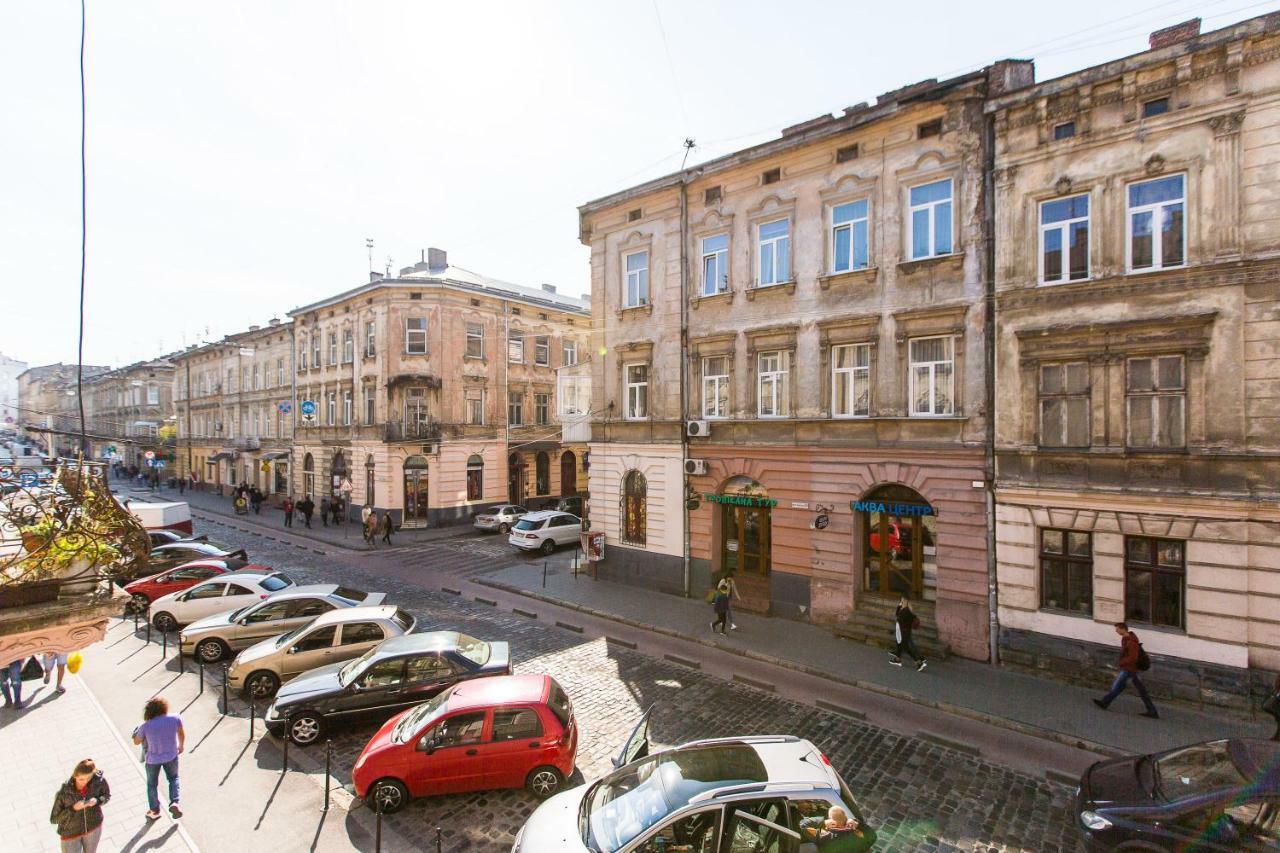 Дизайнерська Віп Квартира По Вулиці Куліша 14 Lviv Exterior photo